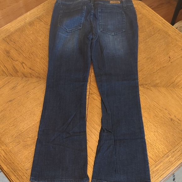 Charlotte Russe Women's Deep Blue Curvy Bootcut Jeans - Picture 8 of 13